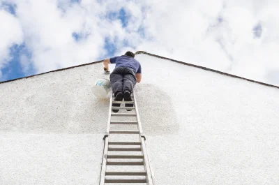 Peinture extérieure à Turgon — façades et ravalement